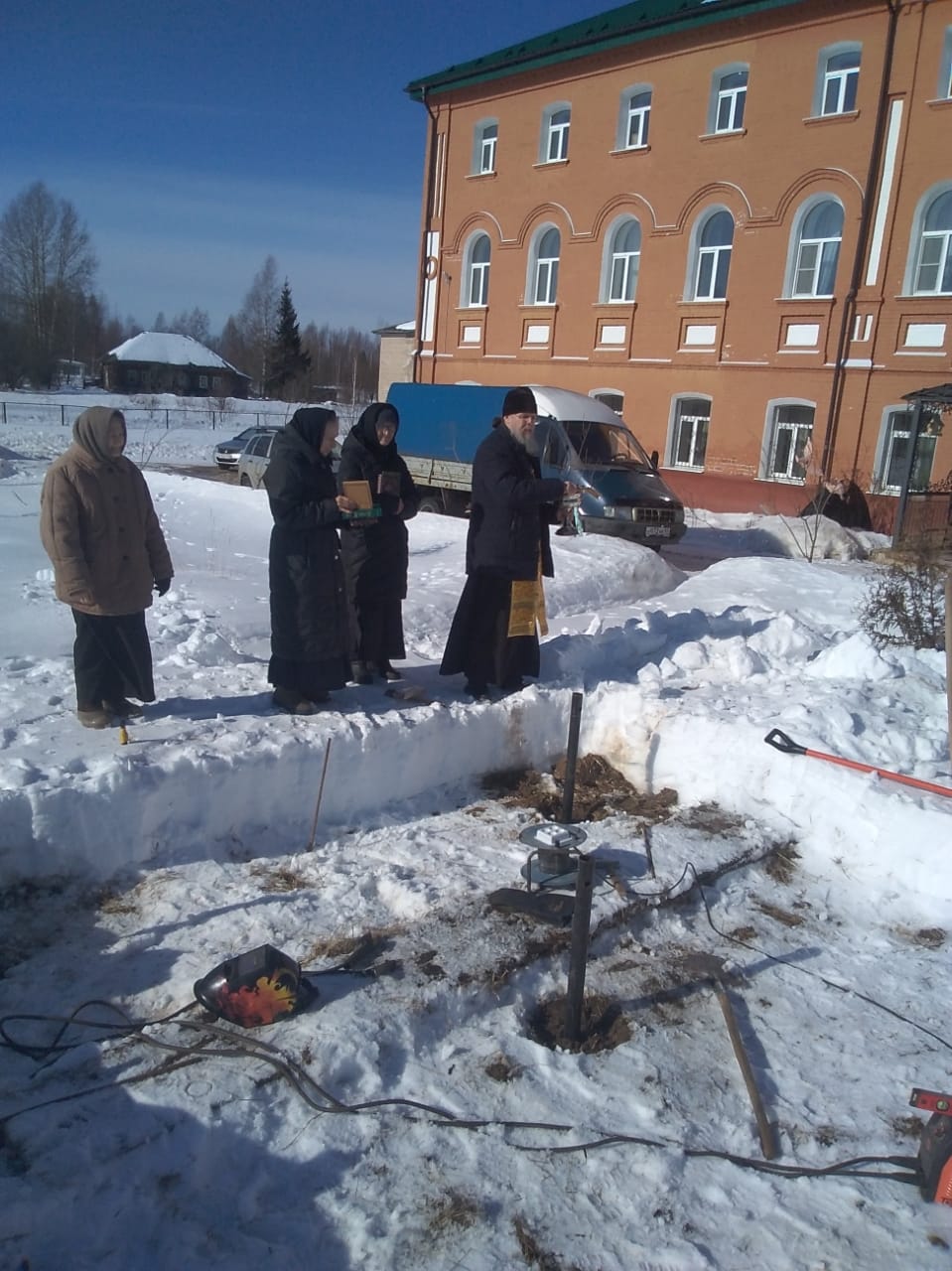 Освящение места под звонницу