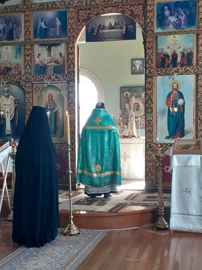 Литургия в праздник Входа Господня в Иерусалим 17 апреля 2022