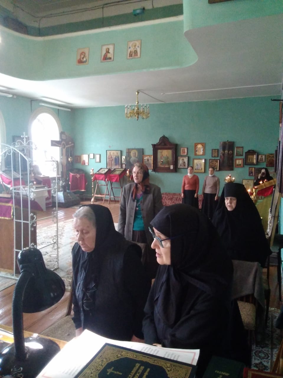 Неделя 3-я по Пасхе, свв. жен-мироносиц 2022 г