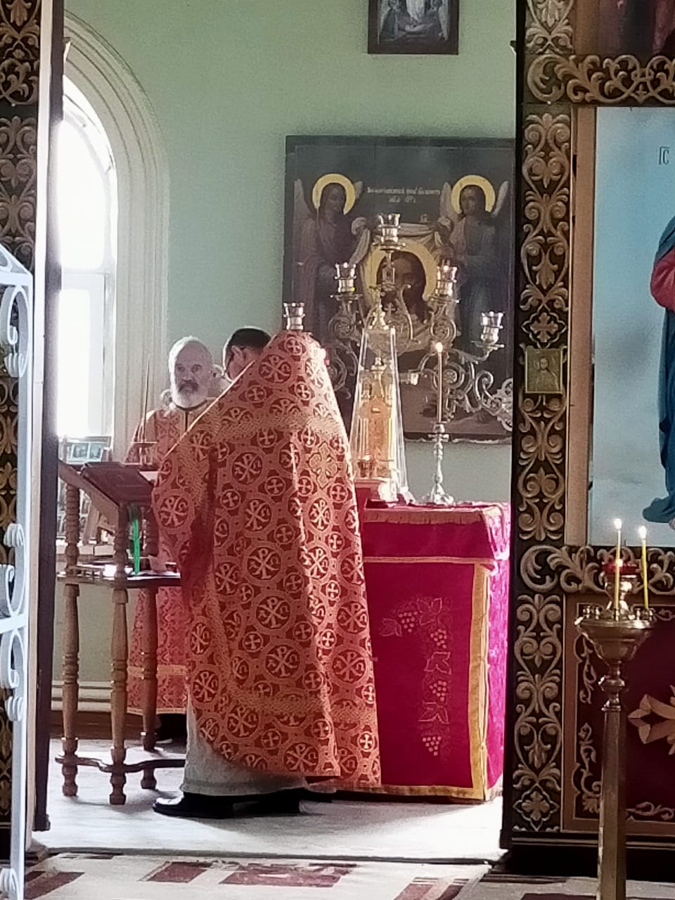 Неделя 3-я по Пасхе, свв. жен-мироносиц 2022 г