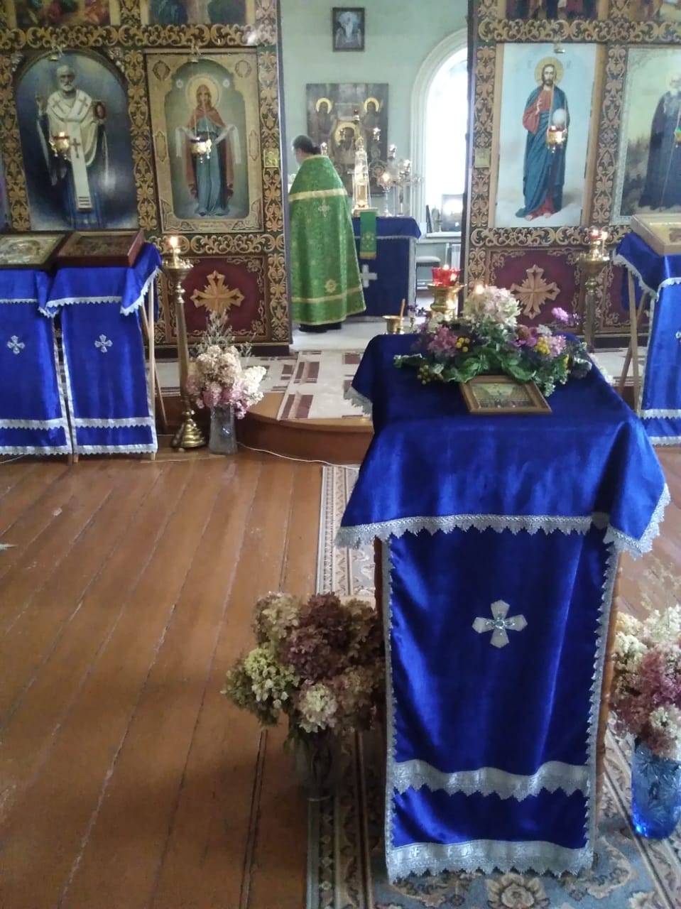 Божественная Литургия 15 сентября 2022