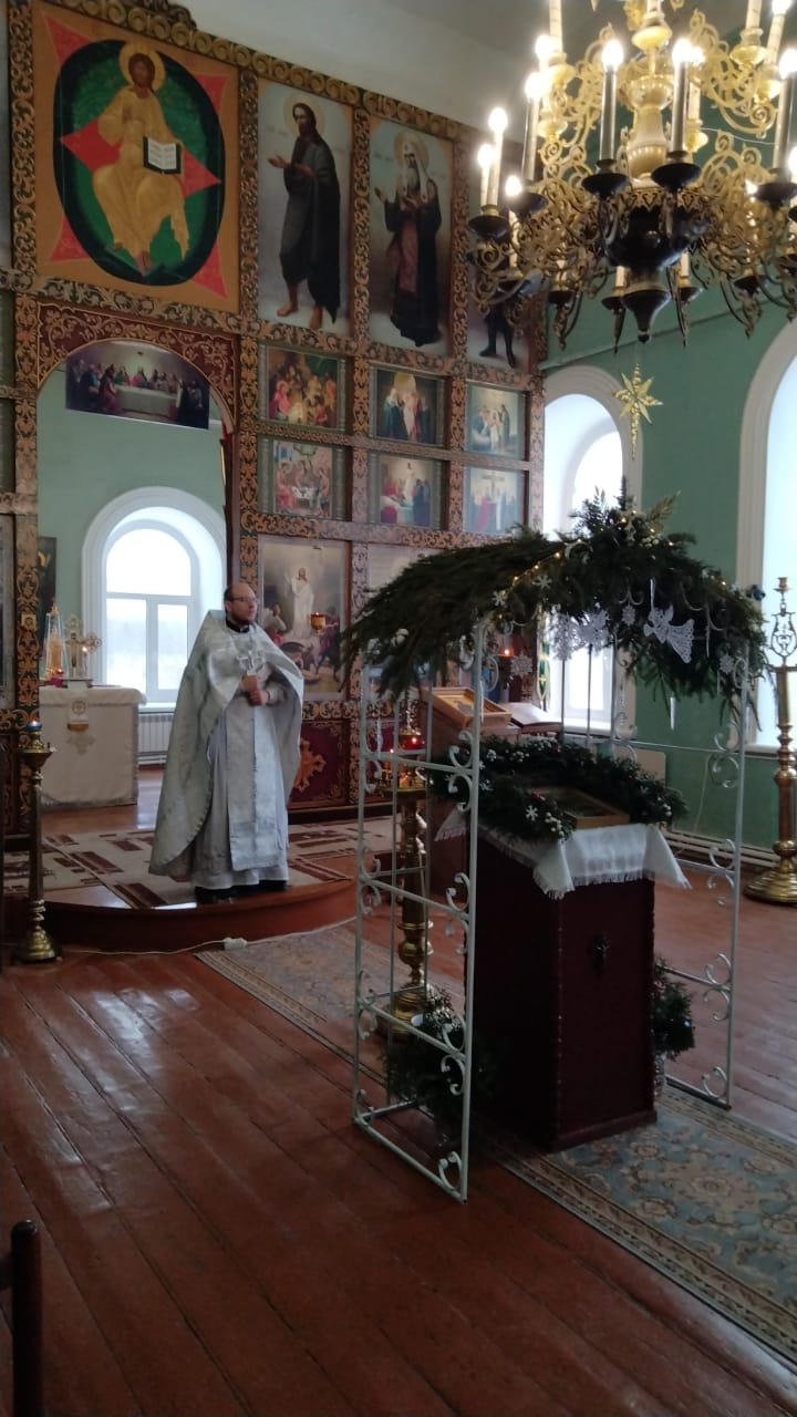 Божественная Литургия 14 января 2023