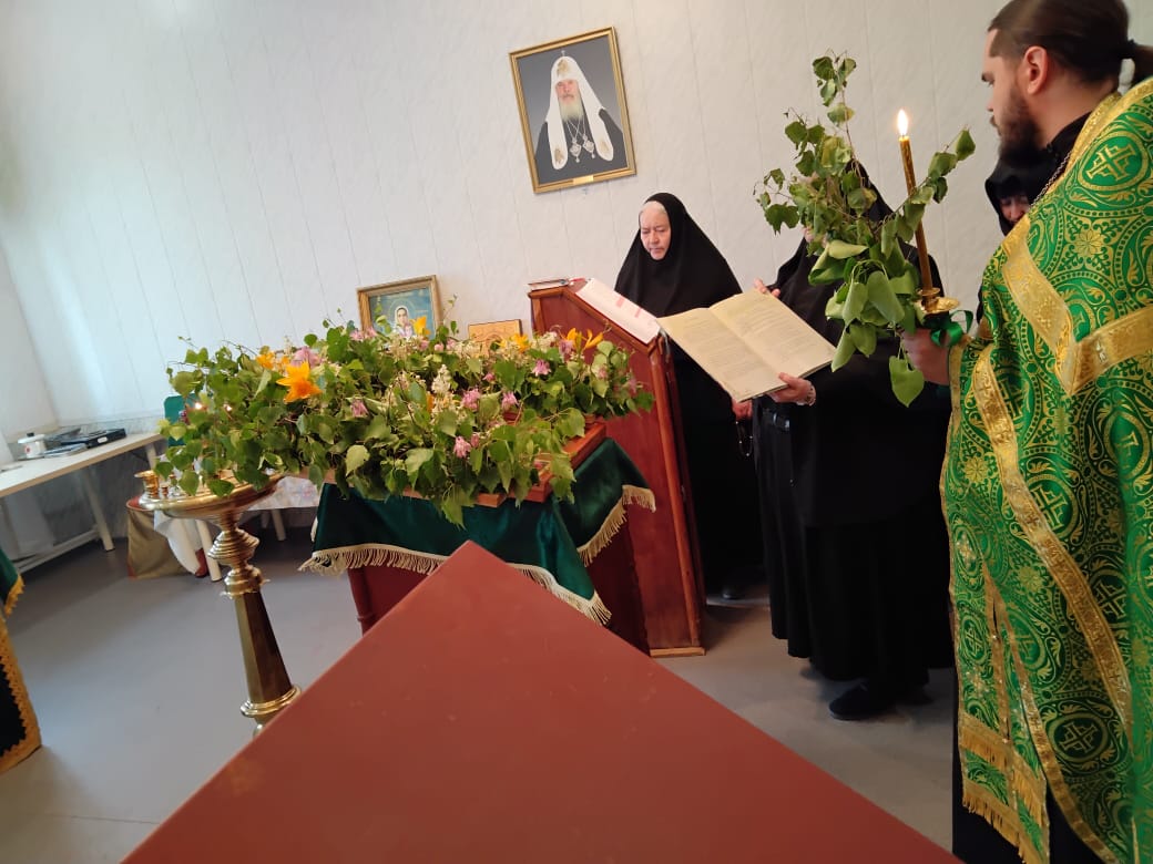 Божественная Литургия 5 июня 2023