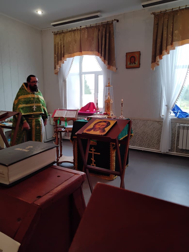 Божественная Литургия 12 сентября 2023