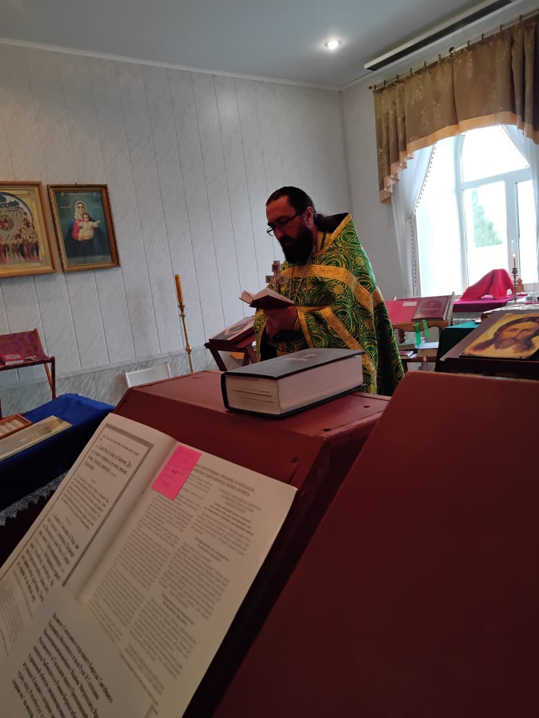 Божественная Литургия 12 сентября 2023