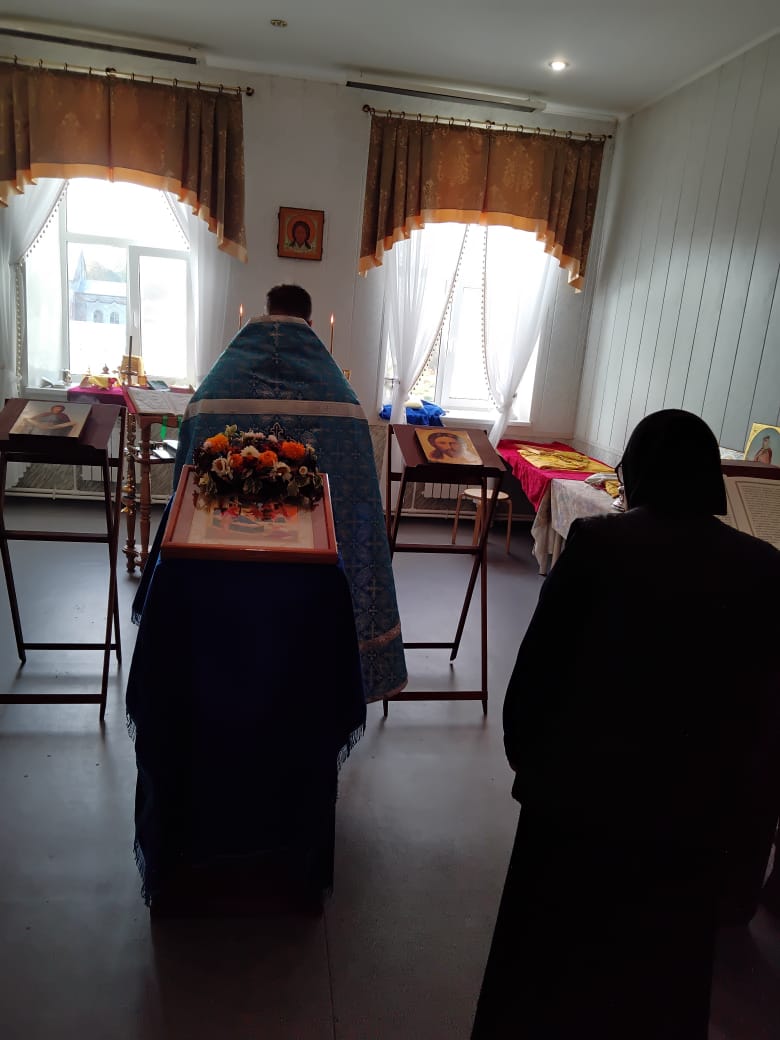 Божественная Литургия 22 сентября 2023