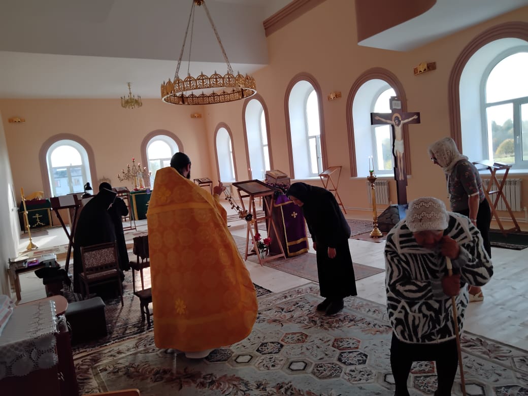 Божественная Литургия 1 октября 2023