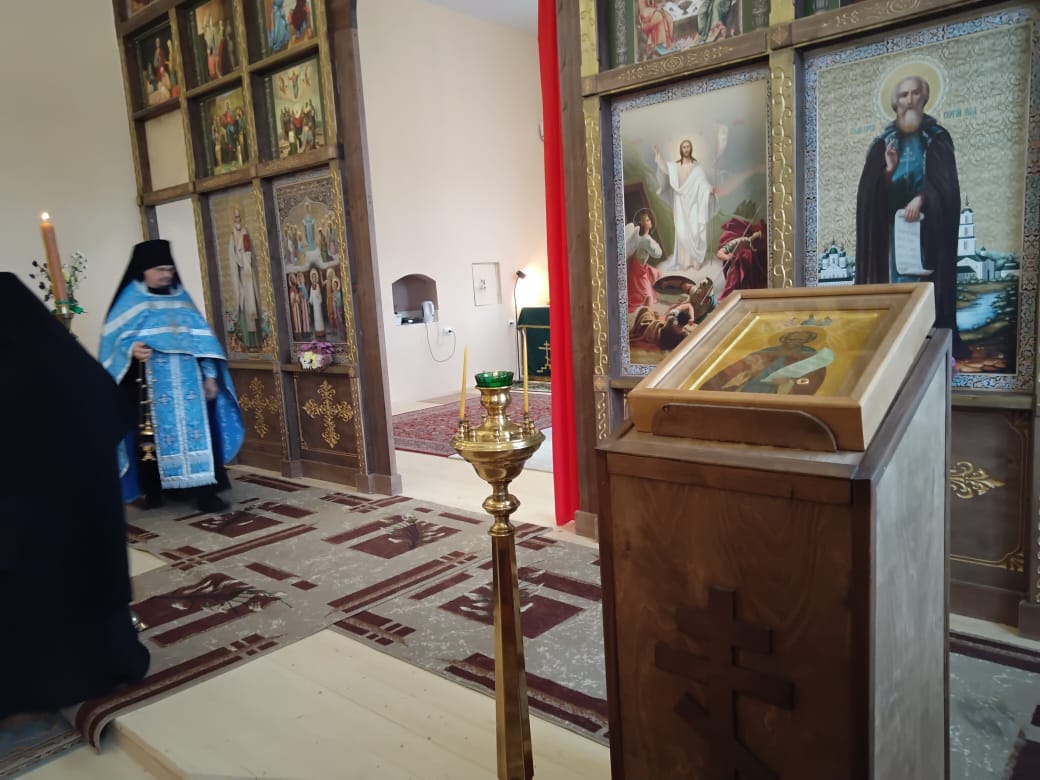 Божественная Литургия 14 октября 2024