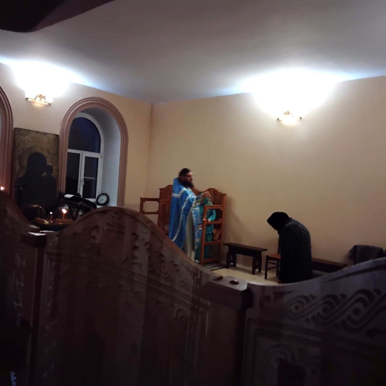 Божественная Литургия 15 ноября 2024