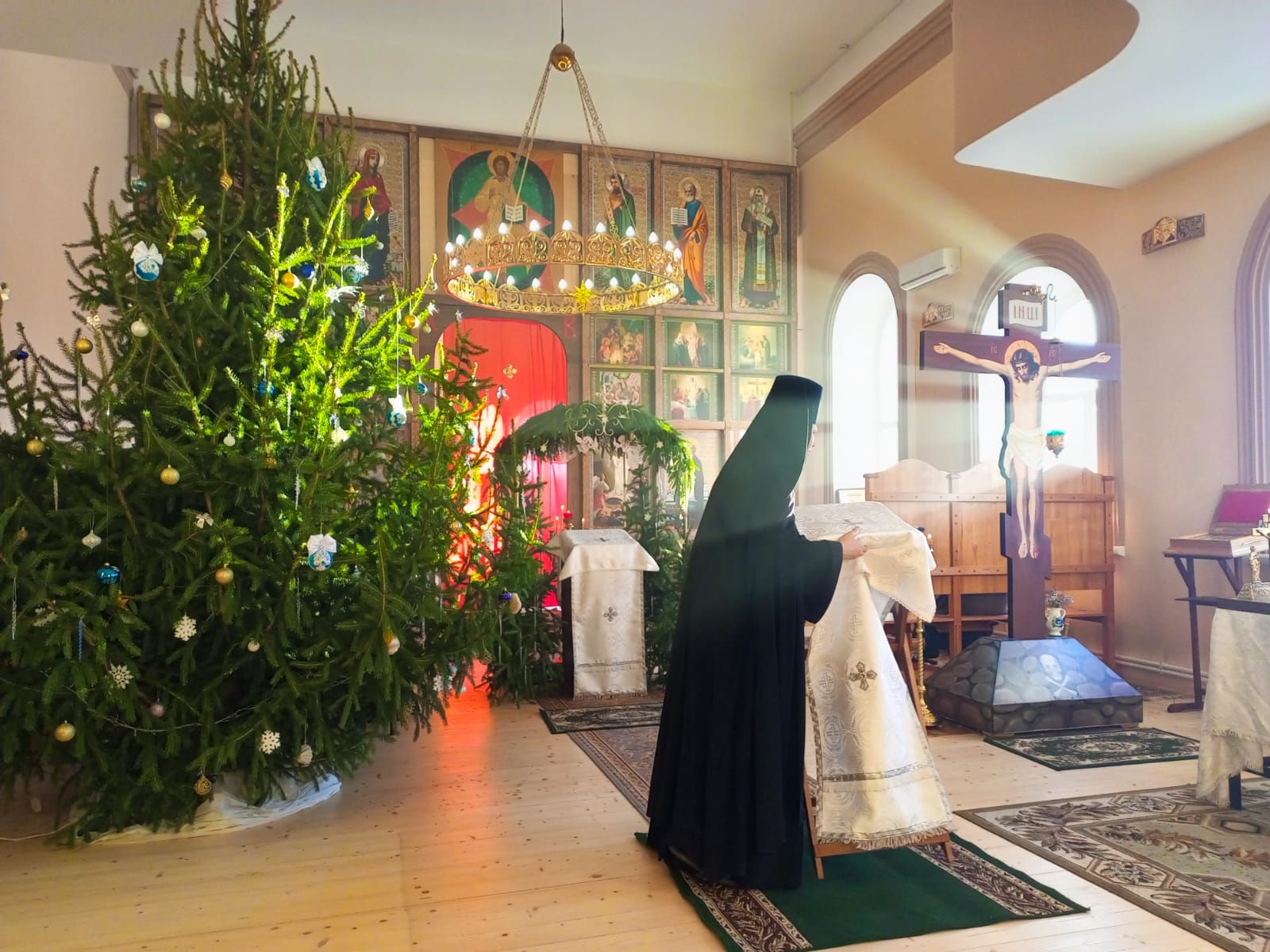 Божественная Литургия 6 января 2025