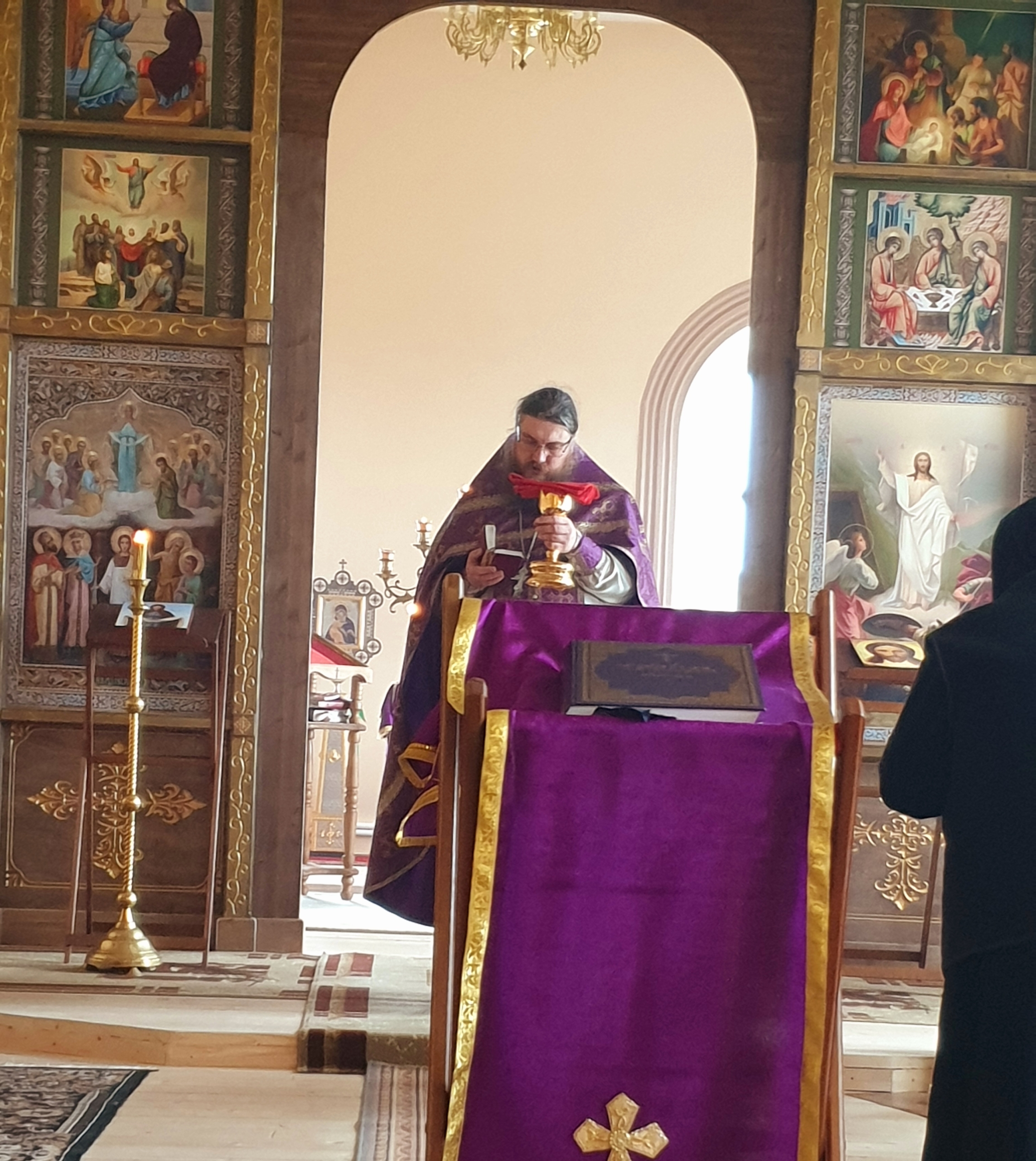 иерей Виктор Вознесенский