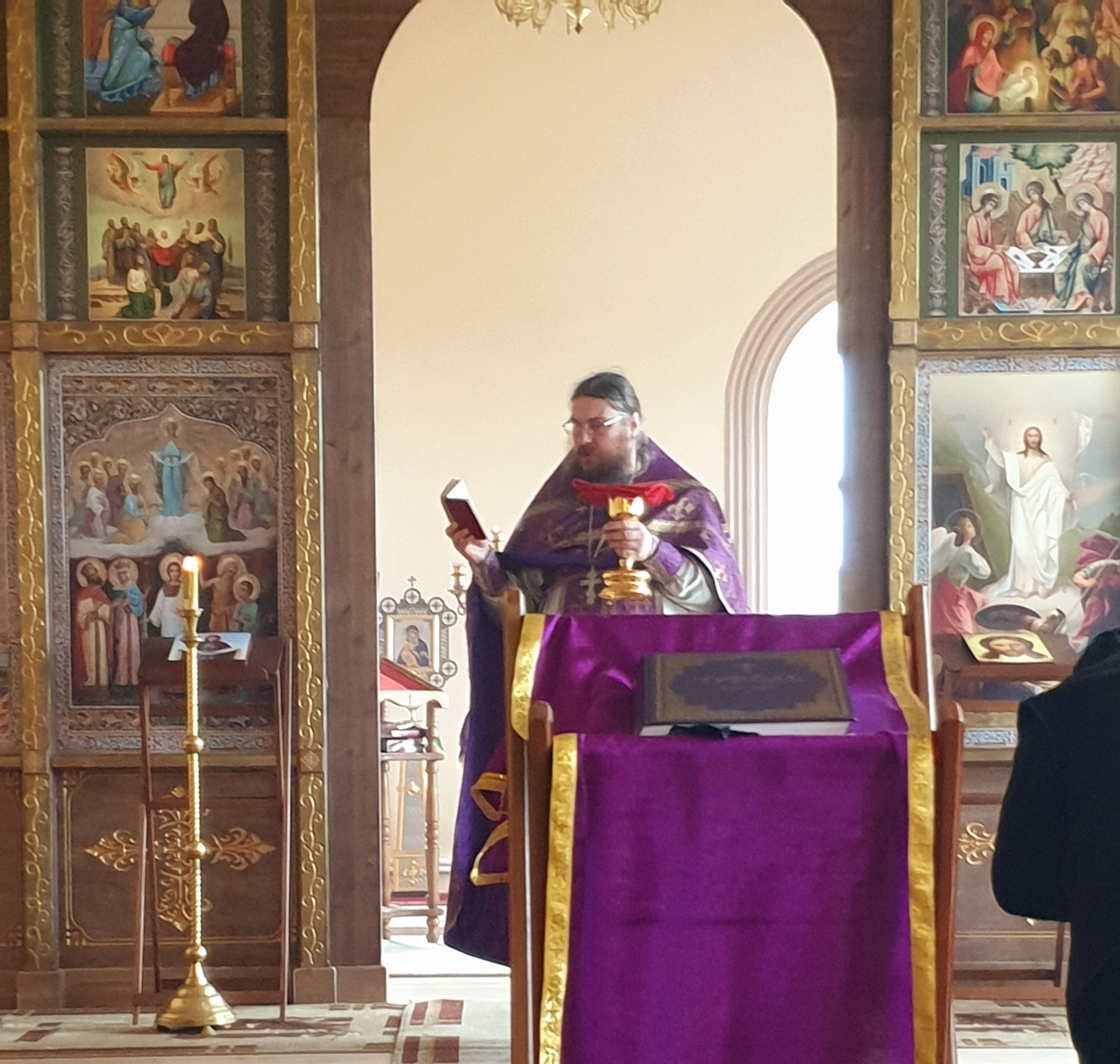 иерей Виктор Вознесенский