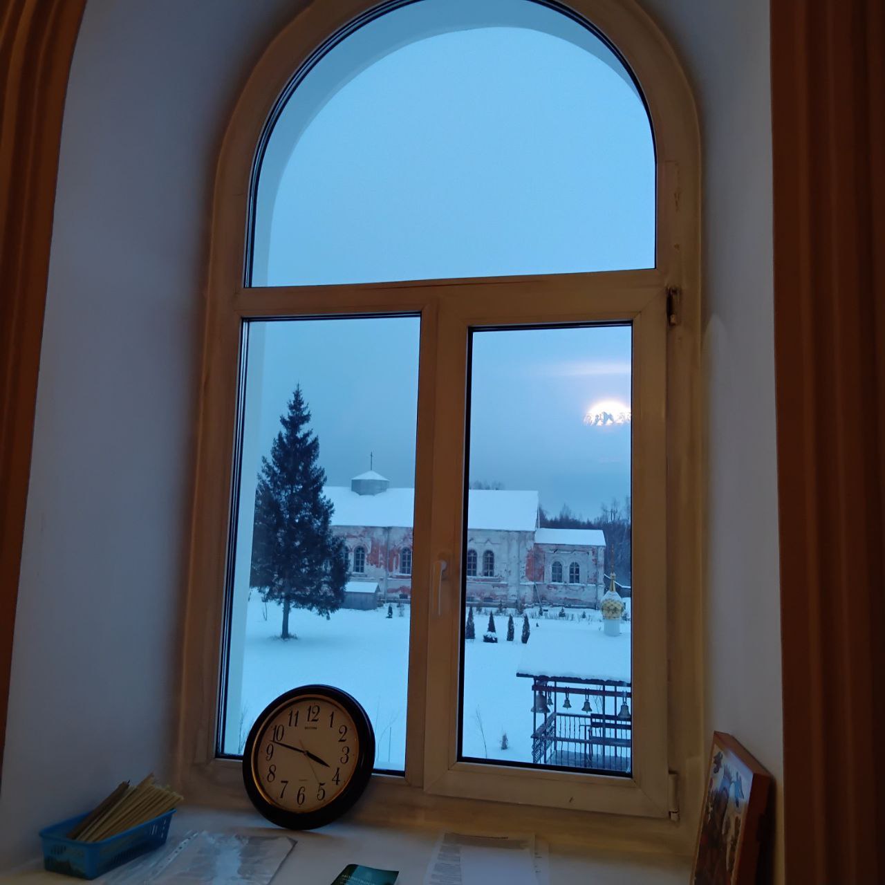 Новогодний молебен и Ночная Божественная Литургия 1 января 2026