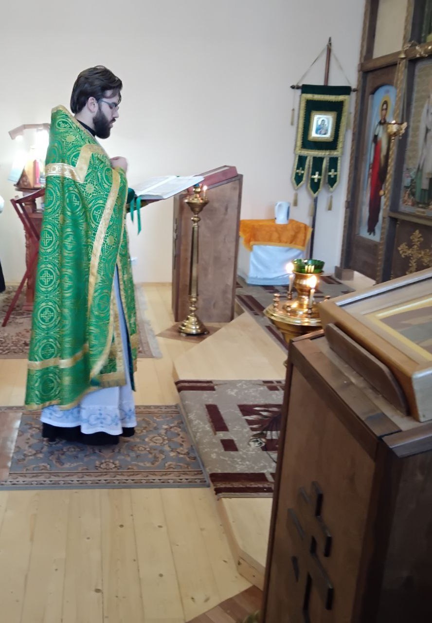 Божественная Литургия 2 января 2026