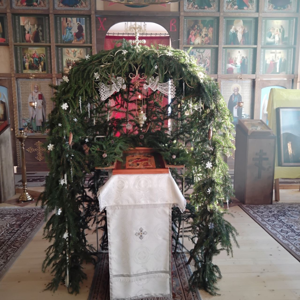 Часы. Вечерня. Божественная Литургия 6 января 2026